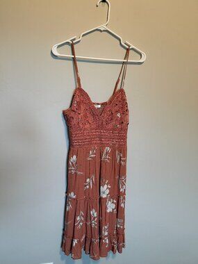 Boho Floral Mini Dress Crochet Lace Smocked Back Rust Tiered Size Large